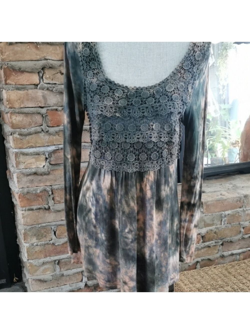 One World Hippie Boho Fairy Grunge Bust Tie-dyed Crochet Top. Size M.